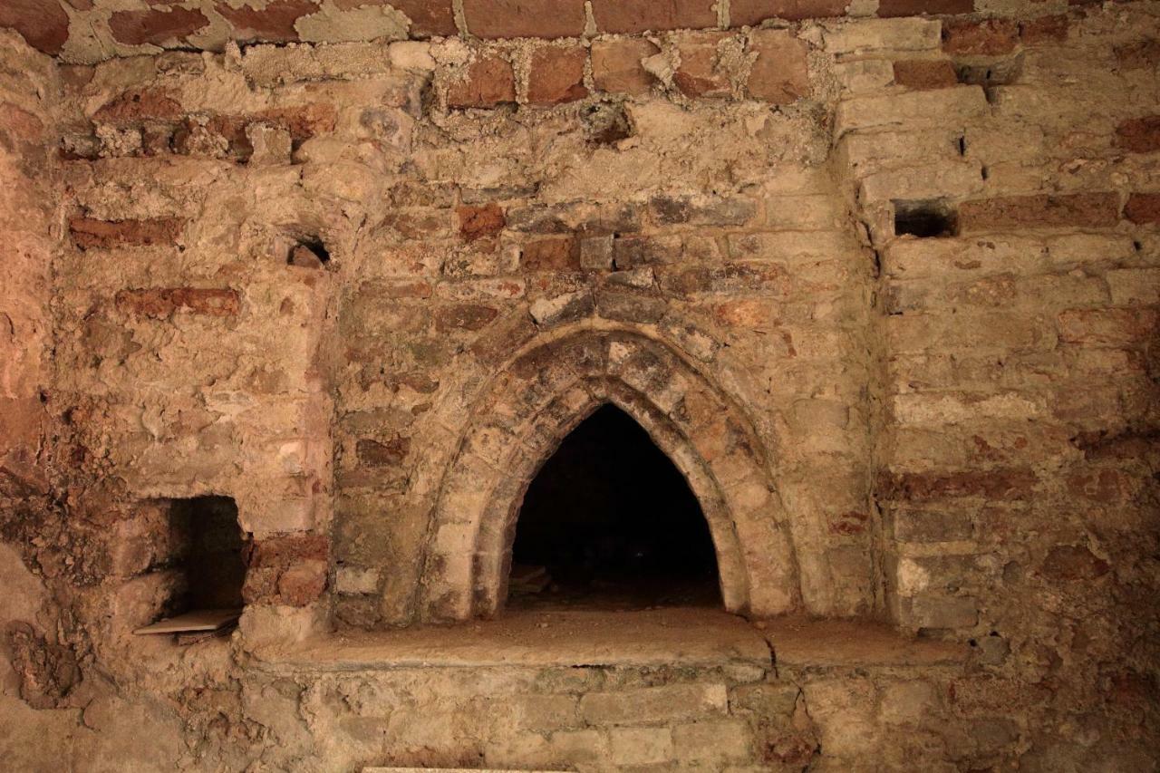 Aparthotel La Rocca Di Efisio Costigliole d'Asti Exteriér fotografie
