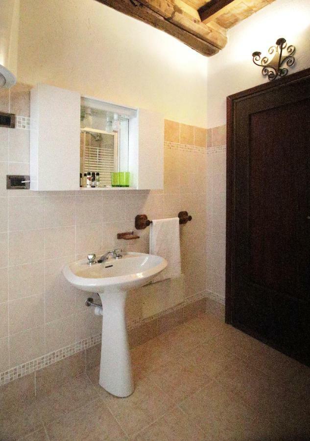 Aparthotel La Rocca Di Efisio Costigliole d'Asti Exteriér fotografie