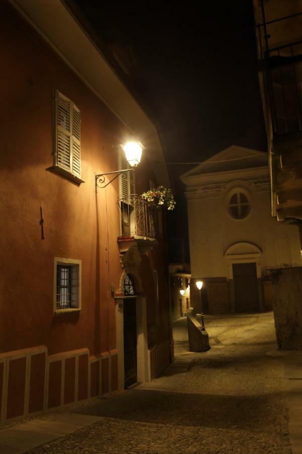 Aparthotel La Rocca Di Efisio Costigliole d'Asti Exteriér fotografie